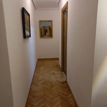 Casa Esquilas