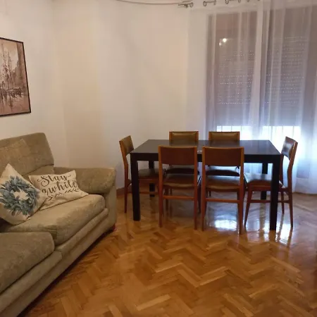 Apartamento Casa Esquilas