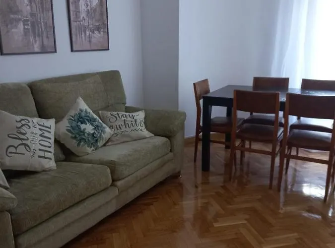 公寓 Casa Esquilas Ávila